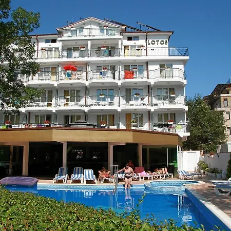 מלון Lotos
