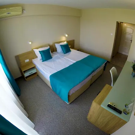 Lotos מלון קיטן