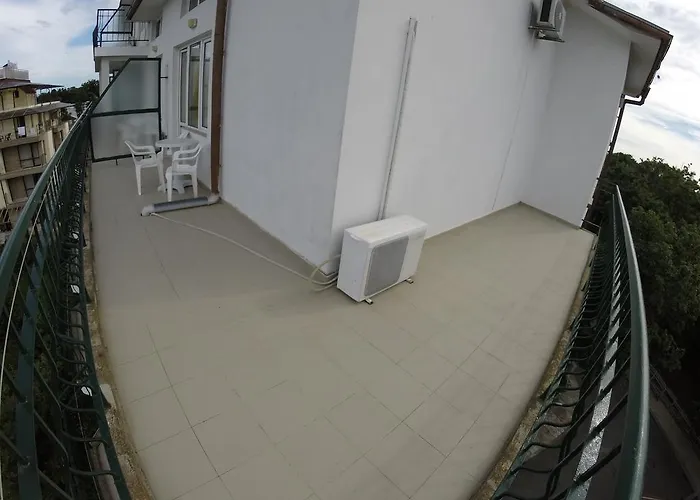 罗拓思酒店 希典